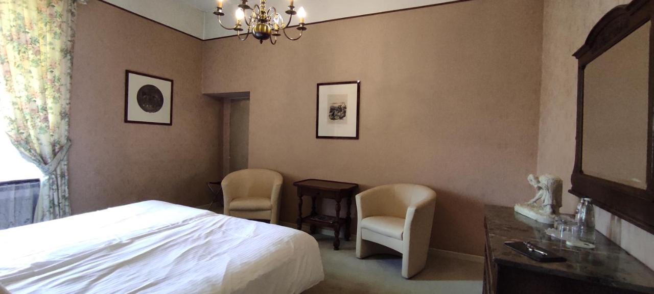 Chateau D'Hassonville Aye Bagian luar foto